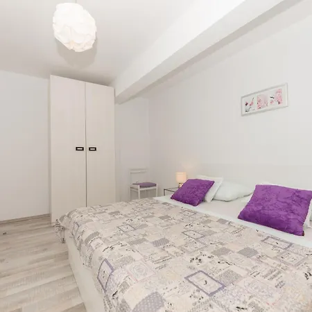 Apartament Nina M *
