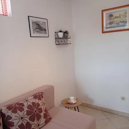 Apartment Nina M *