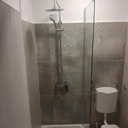 Nina M * 바스카보다